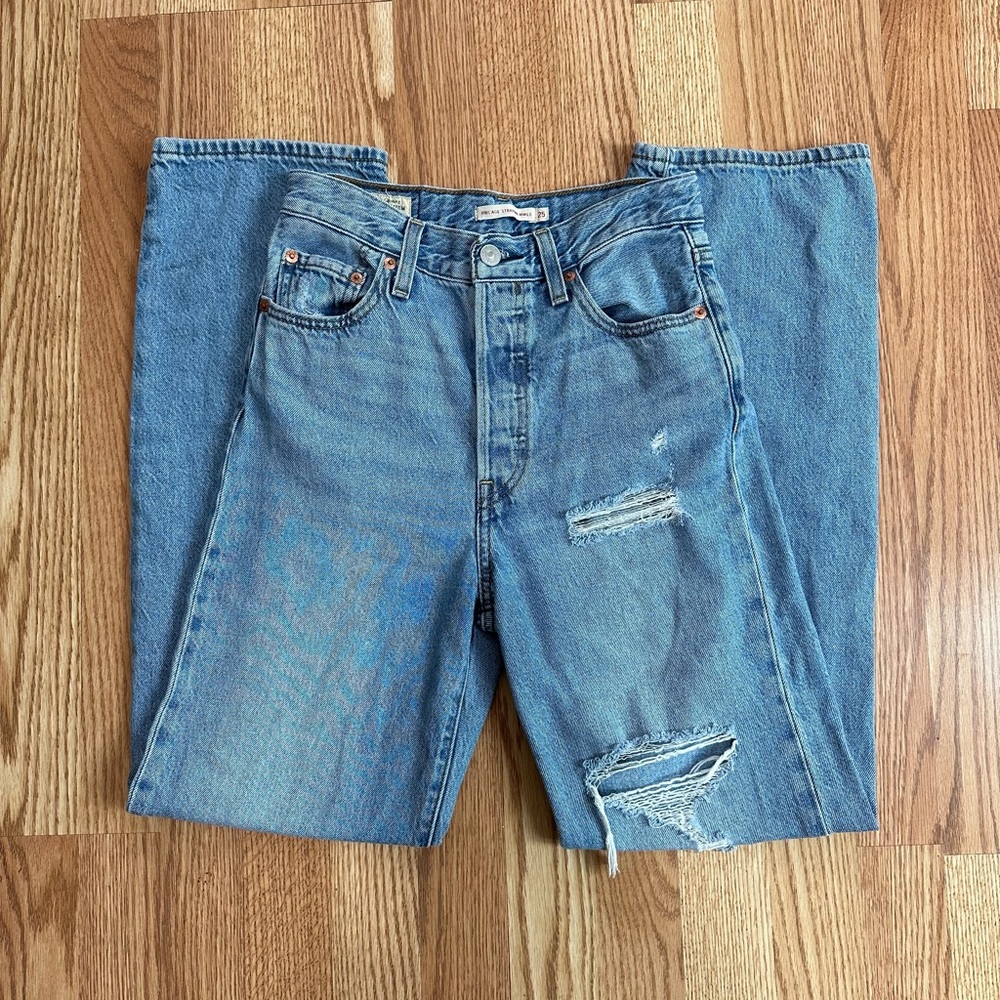 Levi’s Ribcage Straight Ankle